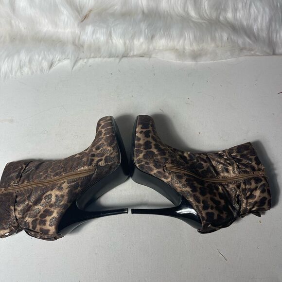 Women leopard prints ankle heels boots side zipper back bow size 9M - Picture 4 of 9
